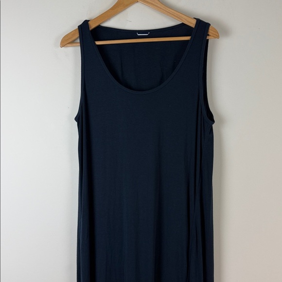Kit and Ace Navy Blue Maxi Dress Size Medium - Picture 2 of 6